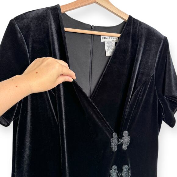Vintage Ultra Dress Black Velour Stretchy V Neck Maxi Dress Women's Size 16 - Picture 8 of 12